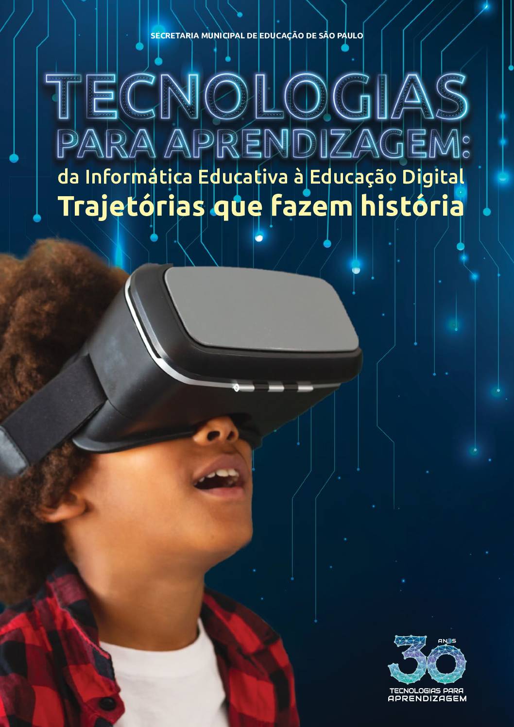 Esta publicação tem como objetivo registrar as transformações ocorridas no Núcleo de Tecnologias para Aprendizagem - TPA da Secretaria Municipal de Educação, bem como ressaltar a importância de orientar e formar os Professores Orientadores de Educação Digital - POEDs, para que os estudantes se tornem não
somente usuários da tecnologia, mas principalmente produtores sociais digitais.